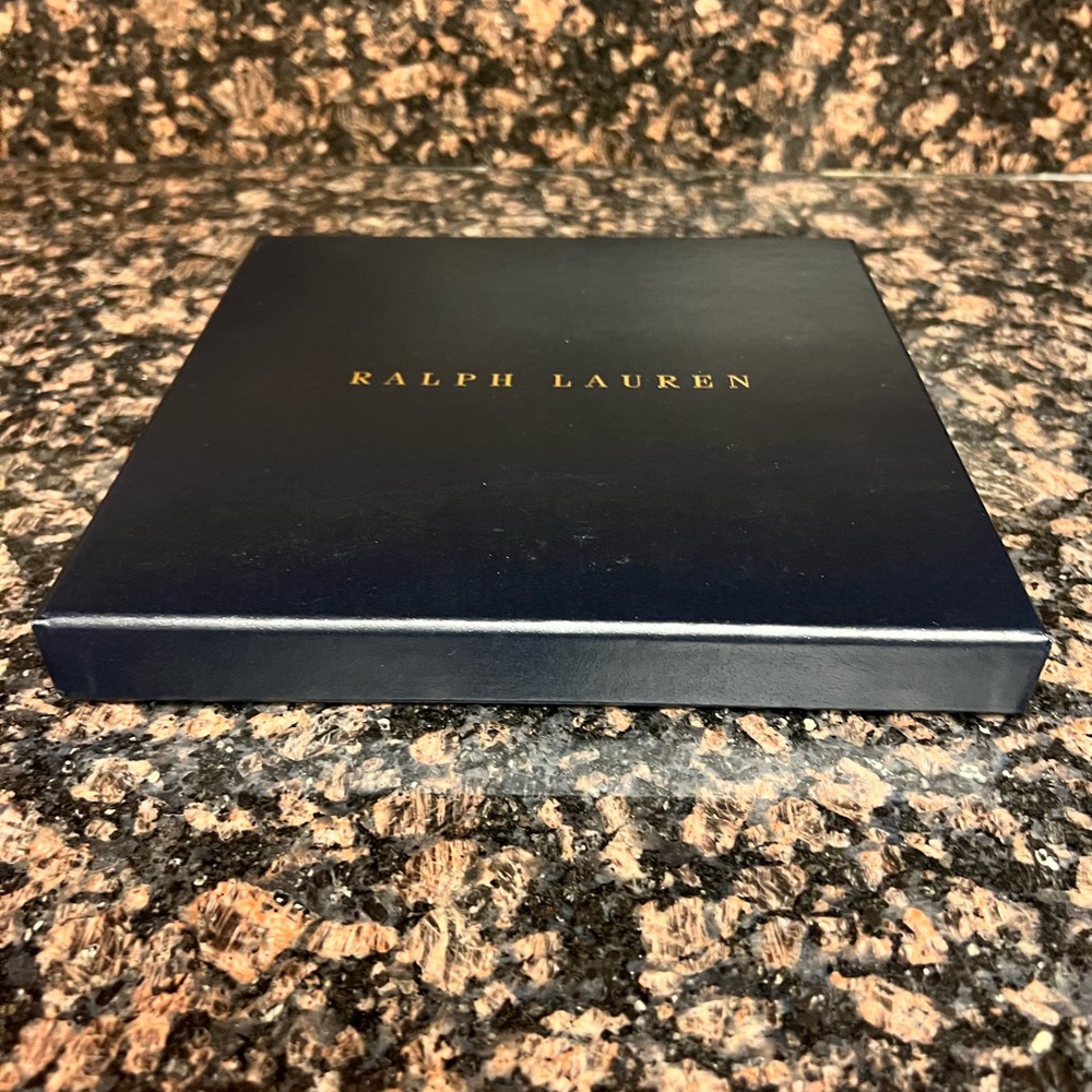 Ralph Lauren Gift Box - Picture 4 of 4